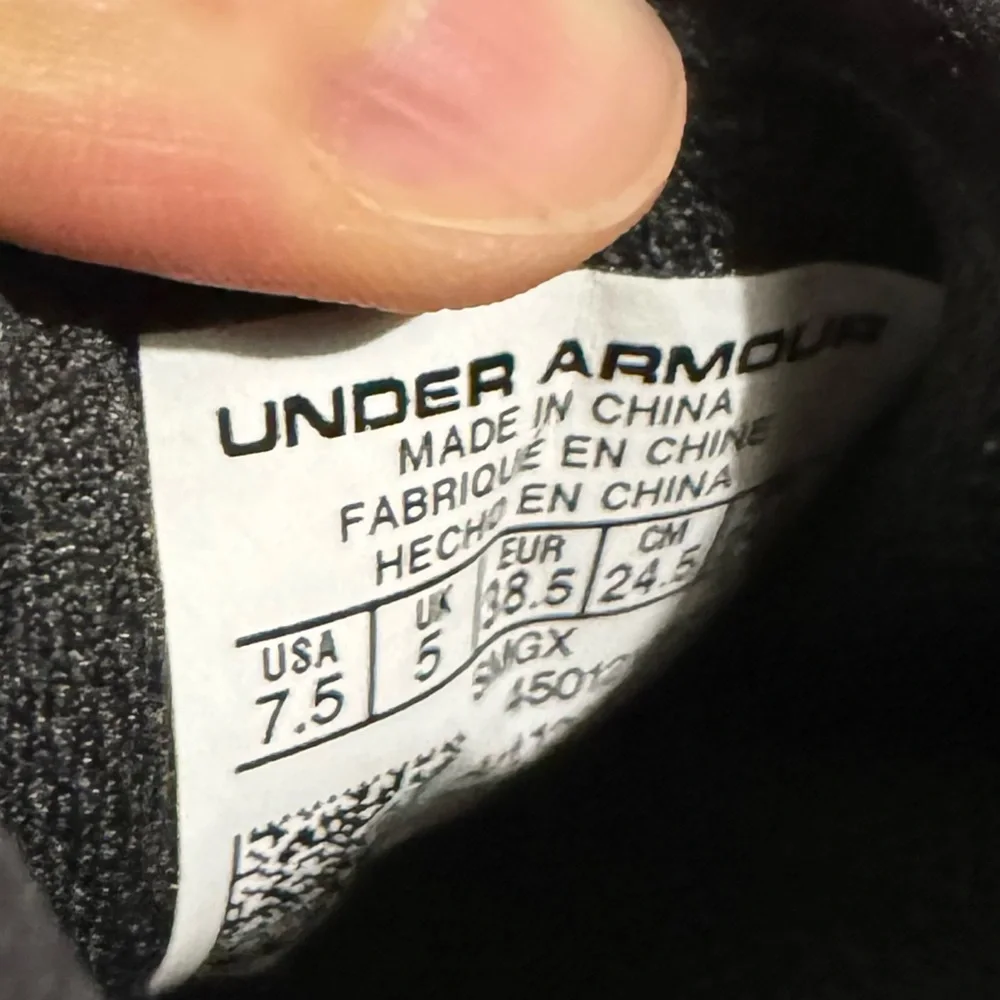 Under Armour Black Gray Knit Mesh Lace Up Sneaker Shoes Women's Size 7.5‎